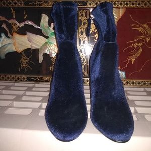 Steve Madden velvet blue booties